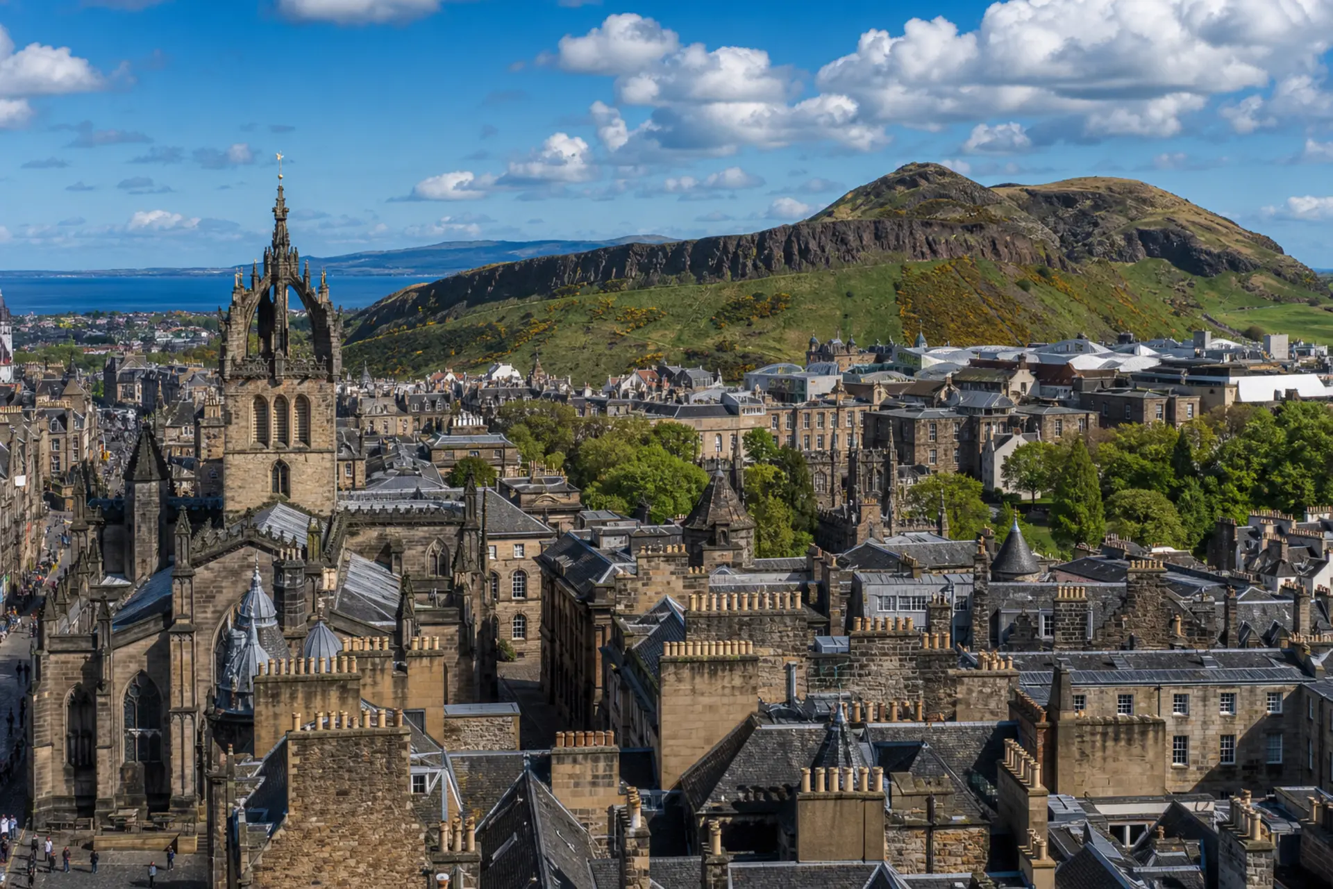 Royal Mile, Holyrood a Arthur's Seat