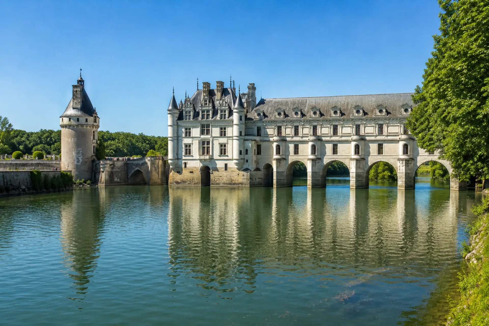 Loire a její zámky