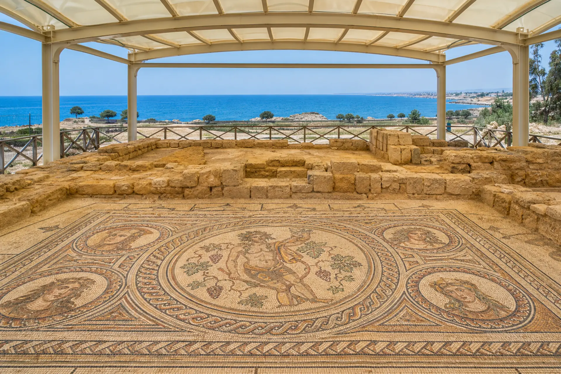 Paphos a římské mozaiky