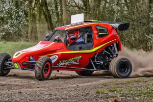 Adrenalinová jízda v buggy na závodním okruhu - foto 01