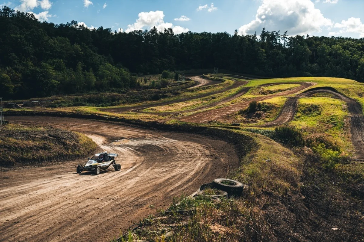 Adrenalinová jízda v závodní Kartcross buggy - foto 05