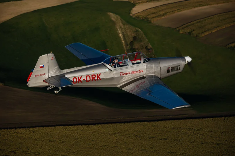 Akrobatický let nad Brnem v letounu ZLIN Z526 pro 1 osobu - foto 03