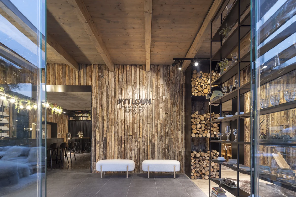Antistresový wellness pobyt s polopenzí v krkonošském Pytloun Wellness Hotelu Harrachov**** pro 2 osoby - foto 02