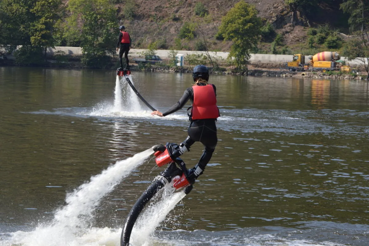 Balíček 2v1 z nabídky Flyboard, Hoverboard a Jetpack - foto 05