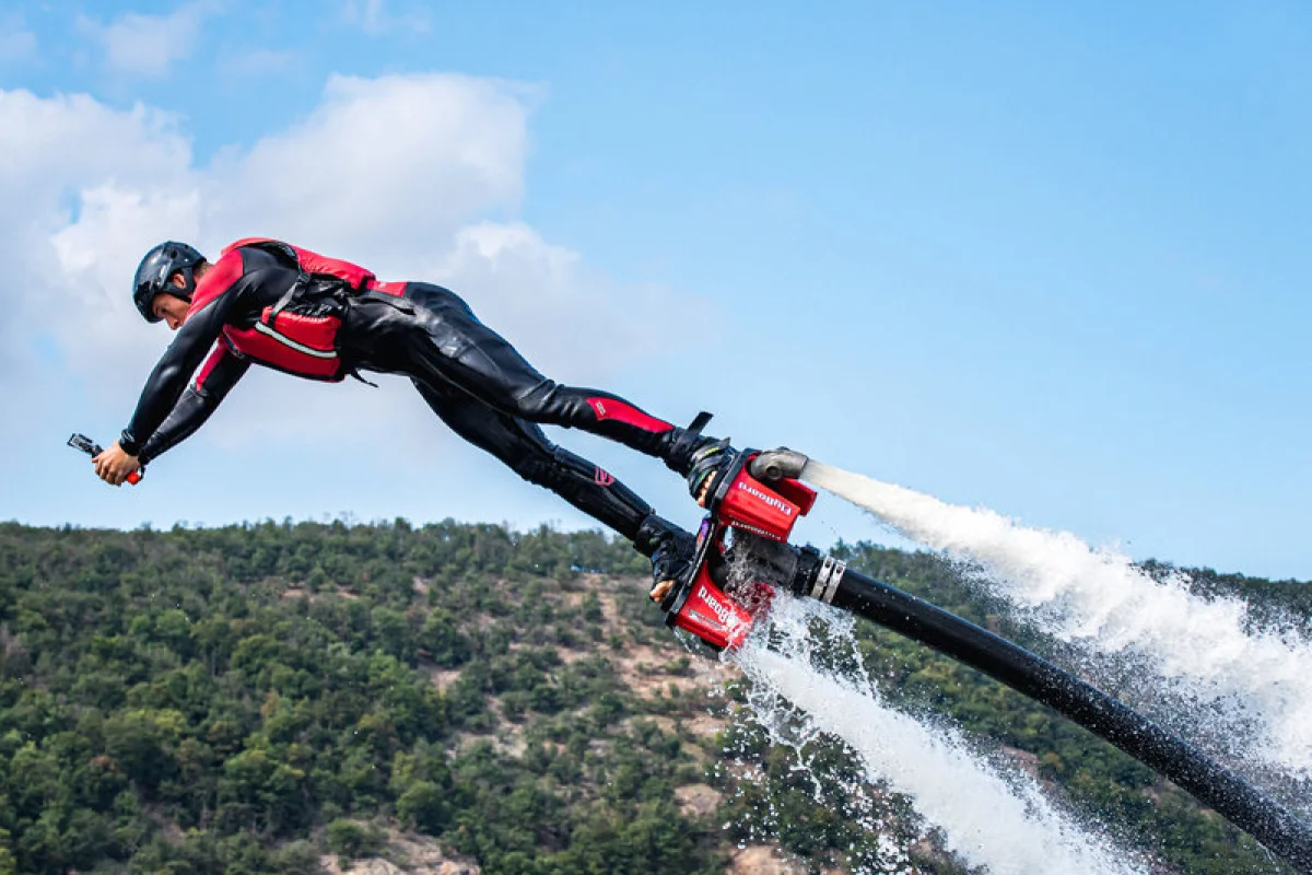 Balíček 3v1: Flyboard, Hoverboard a Jetpack - foto 03