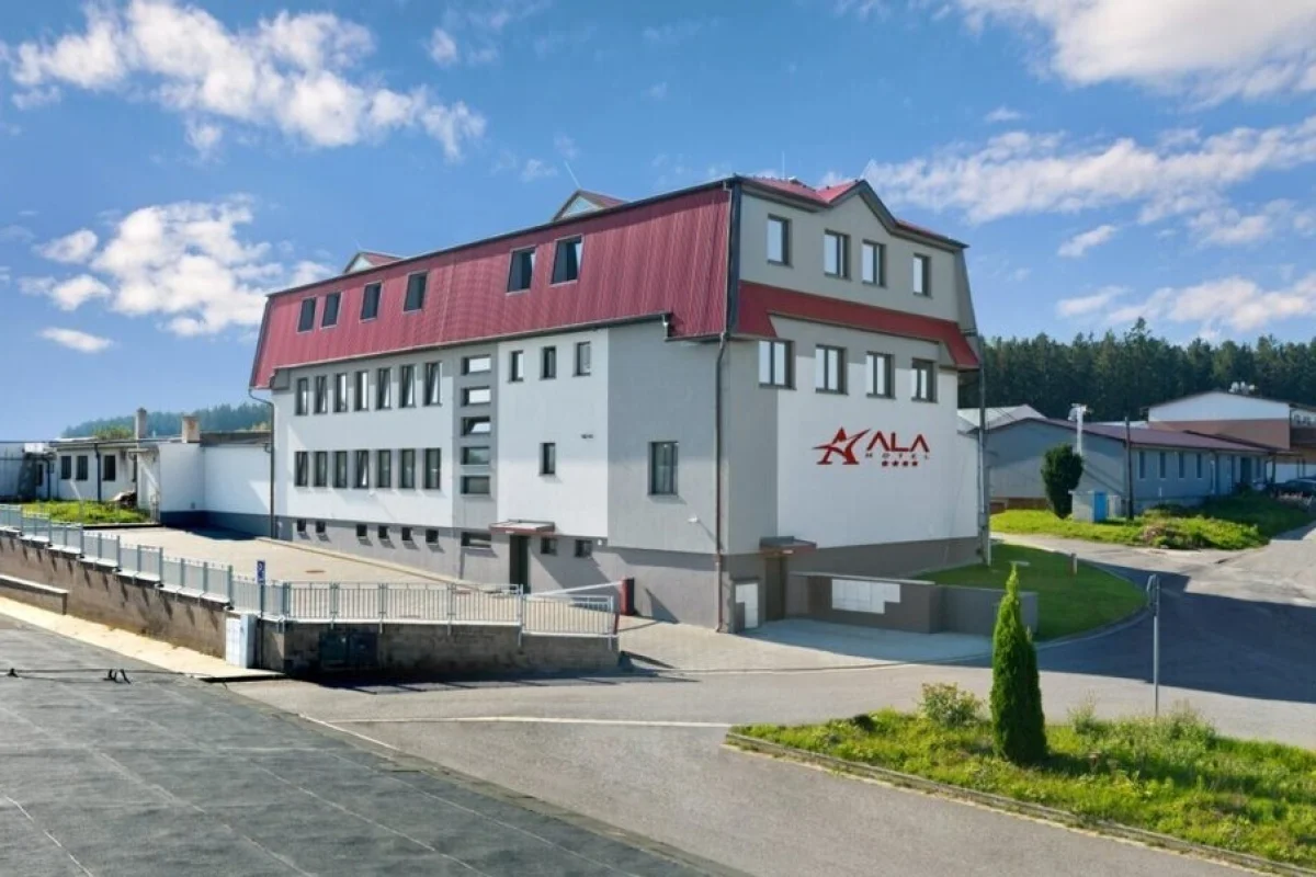 Beauty wellness pobyt pro dámy se snídaní a kosmetickou péčí v hotelu ALA**** pro 2 osoby - foto 05