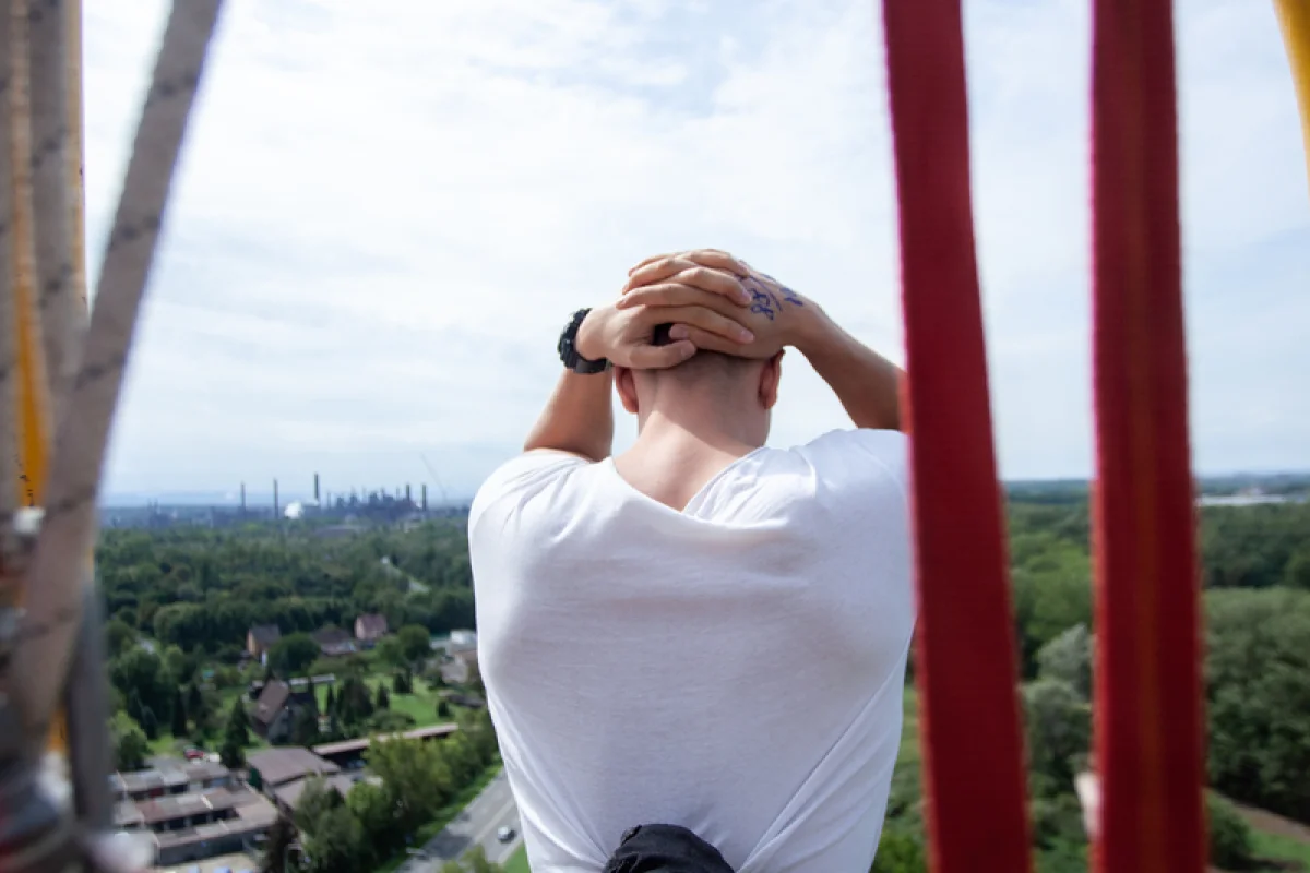 Bungee jumping až 110 metrů z jeřábu - foto 09