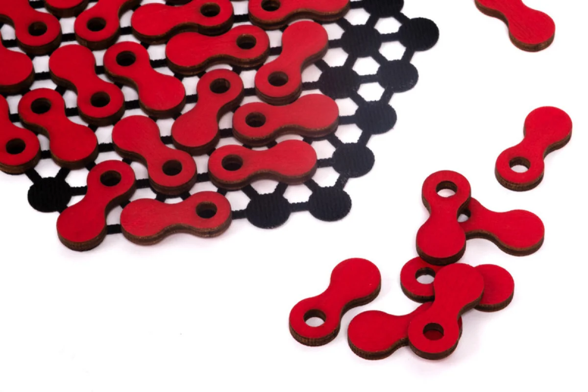 Chain Reaxis 51: Svižná desková hra pro 2, cestovní verze - foto 08