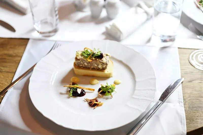 Čtyřchodové menu v restauraci Chateau Ctěnice - foto 03