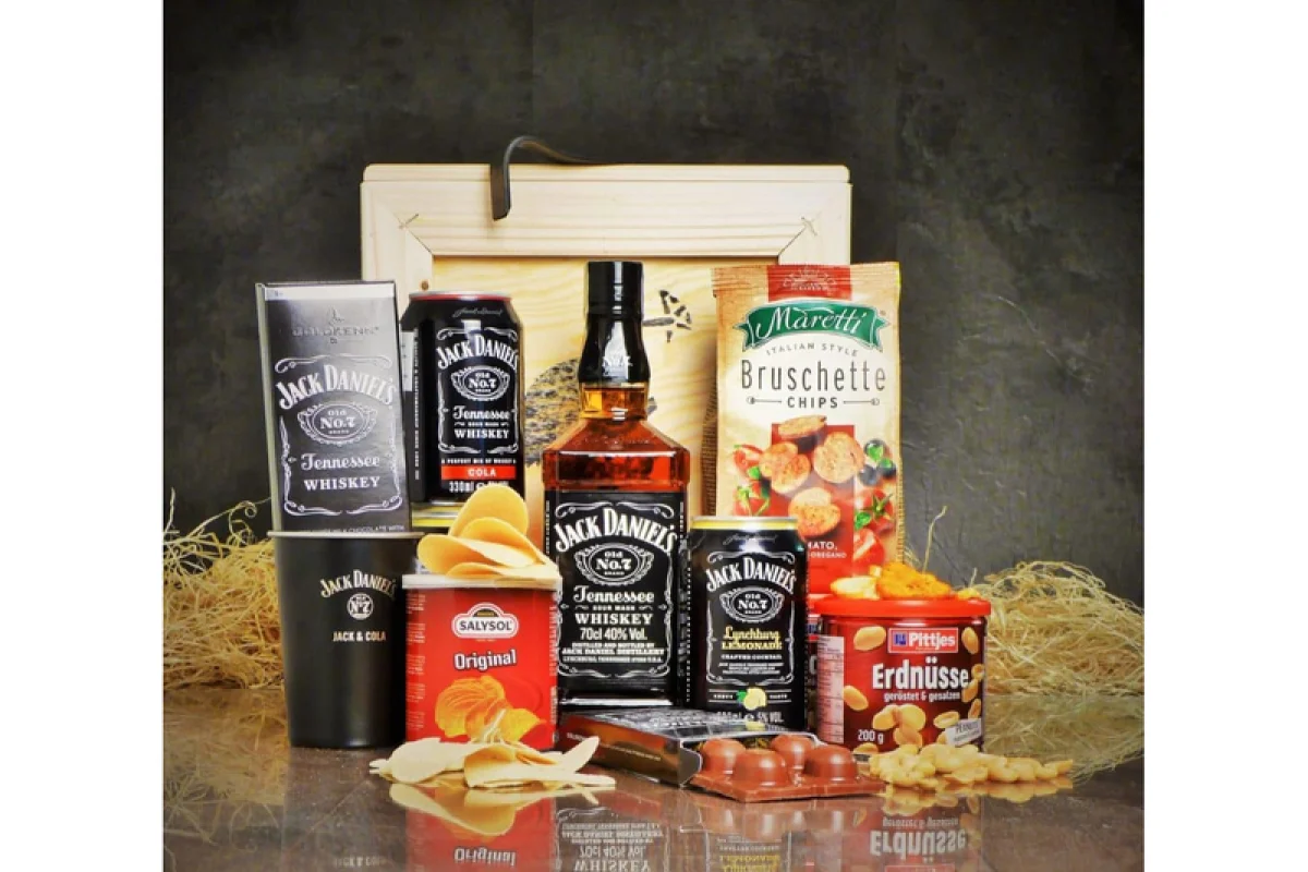 Dárková bedna s páčidlem pro muže Jack Daniel’s Celá ČR - foto 01