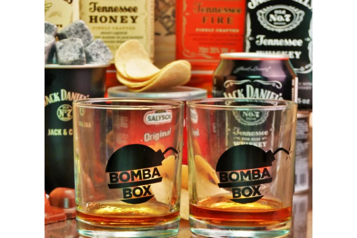 Dárková bedna s páčidlem pro muže Jack Daniel’s & Honey Celá ČR - foto 05