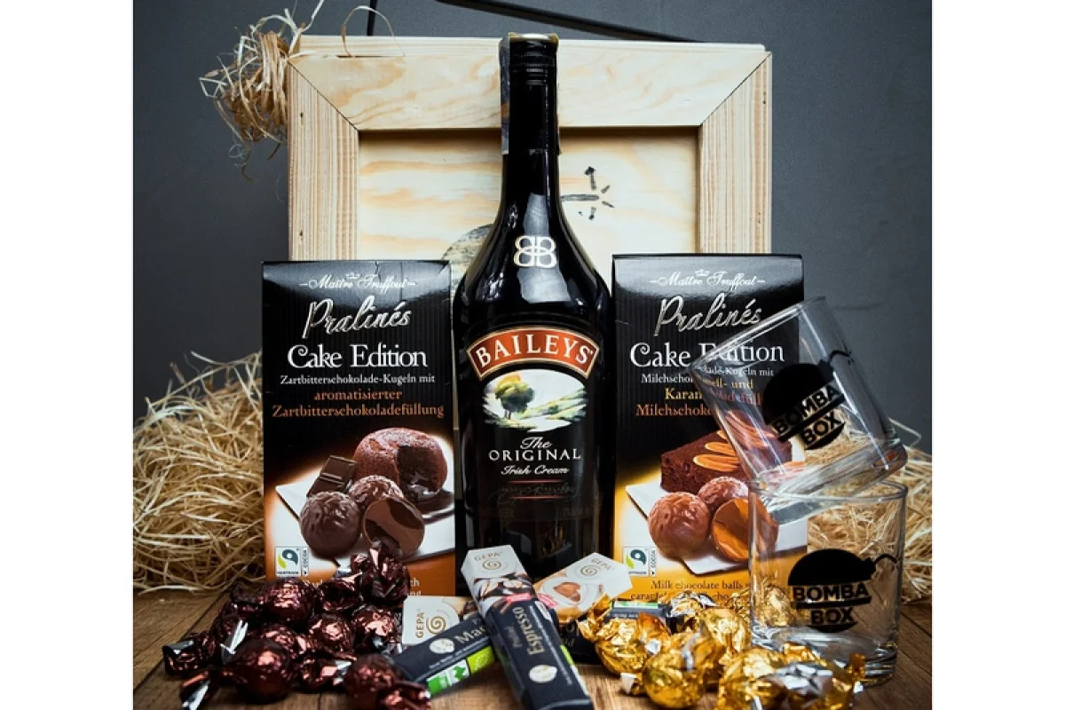 Dárková bedna s páčidlem pro muže s Baileys Irish Cream Celá ČR - foto 01