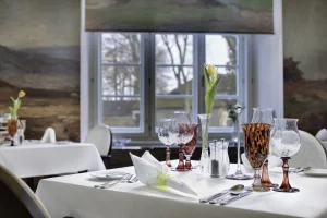 Degustační 6-chodové menu v zámecké restauraci Chateau Herálec - foto 01