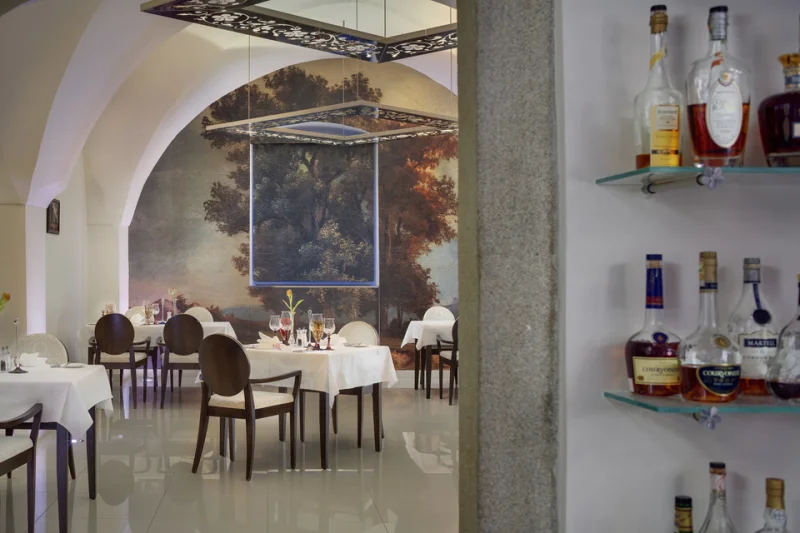 Degustační 6-chodové menu v zámecké restauraci Chateau Herálec - foto 02