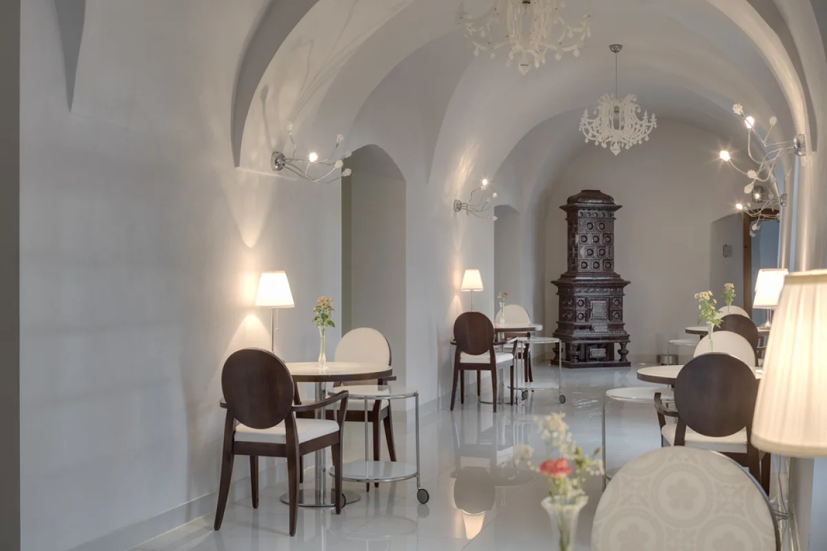 Degustační 6-chodové menu v zámecké restauraci Chateau Herálec - foto 04