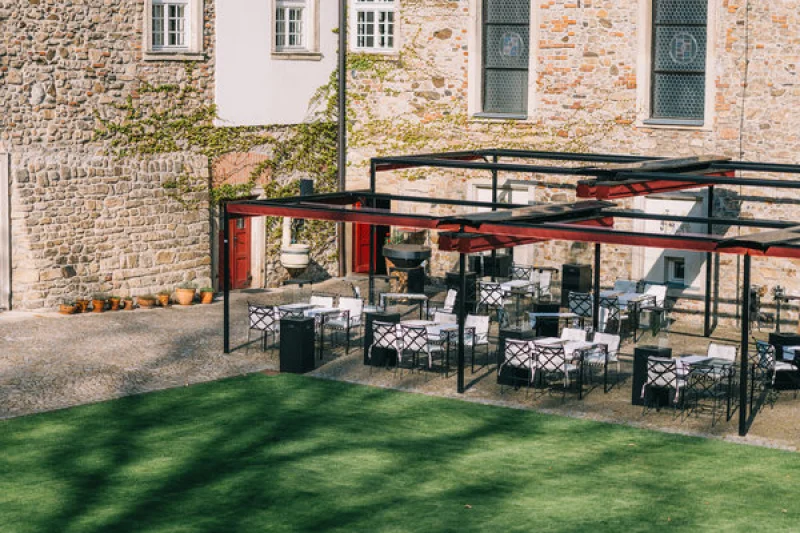 Degustační pobyt s wellness na Chateau Herálec - foto 04