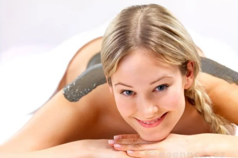 Detoxikační balíček (peeling, masáž, zábal) - foto 02
