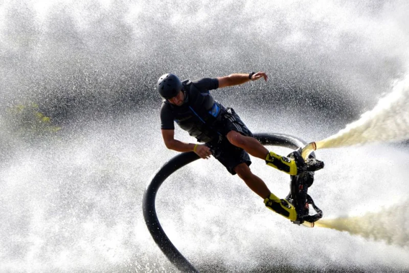 Dobrodružství na Flyboardu s nejzkušenějším týmem v ČR - foto 03