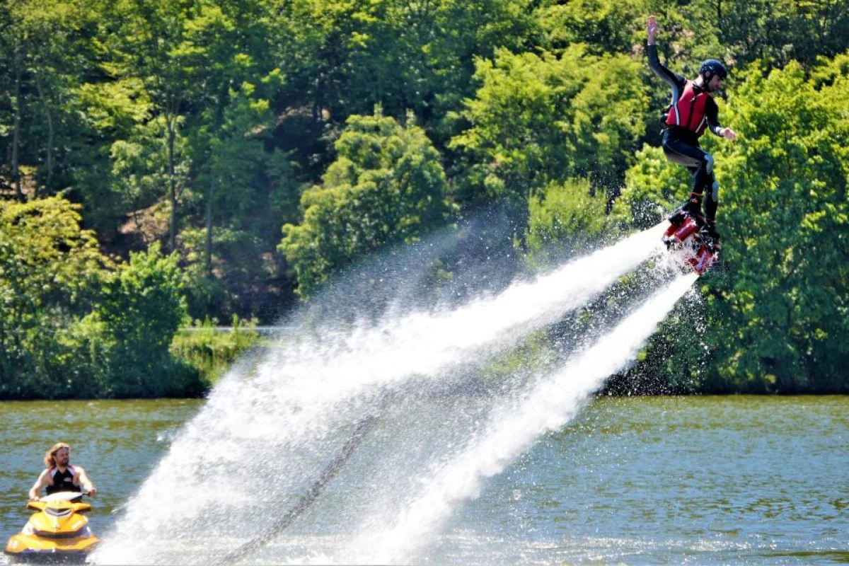 Dobrodružství na Flyboardu s nejzkušenějším týmem v ČR - foto 05