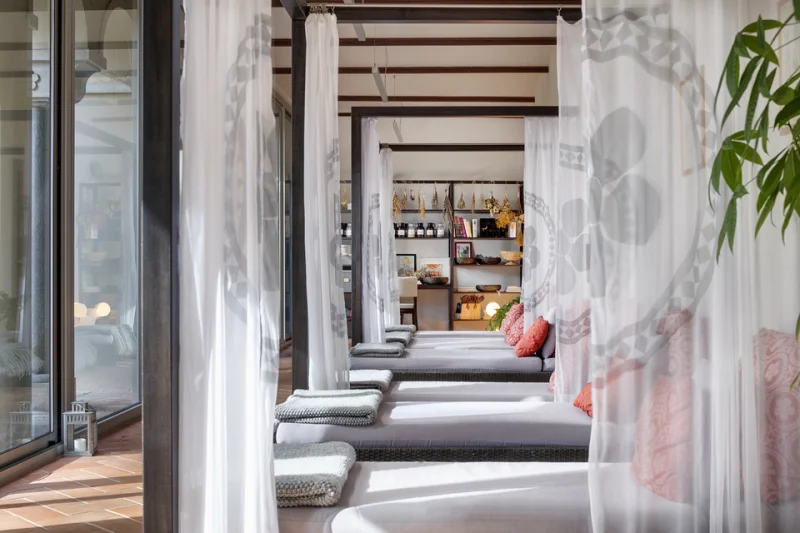 Dokonalý relax v moderním wellness Chateau Herálec pro 2 osoby - foto 02