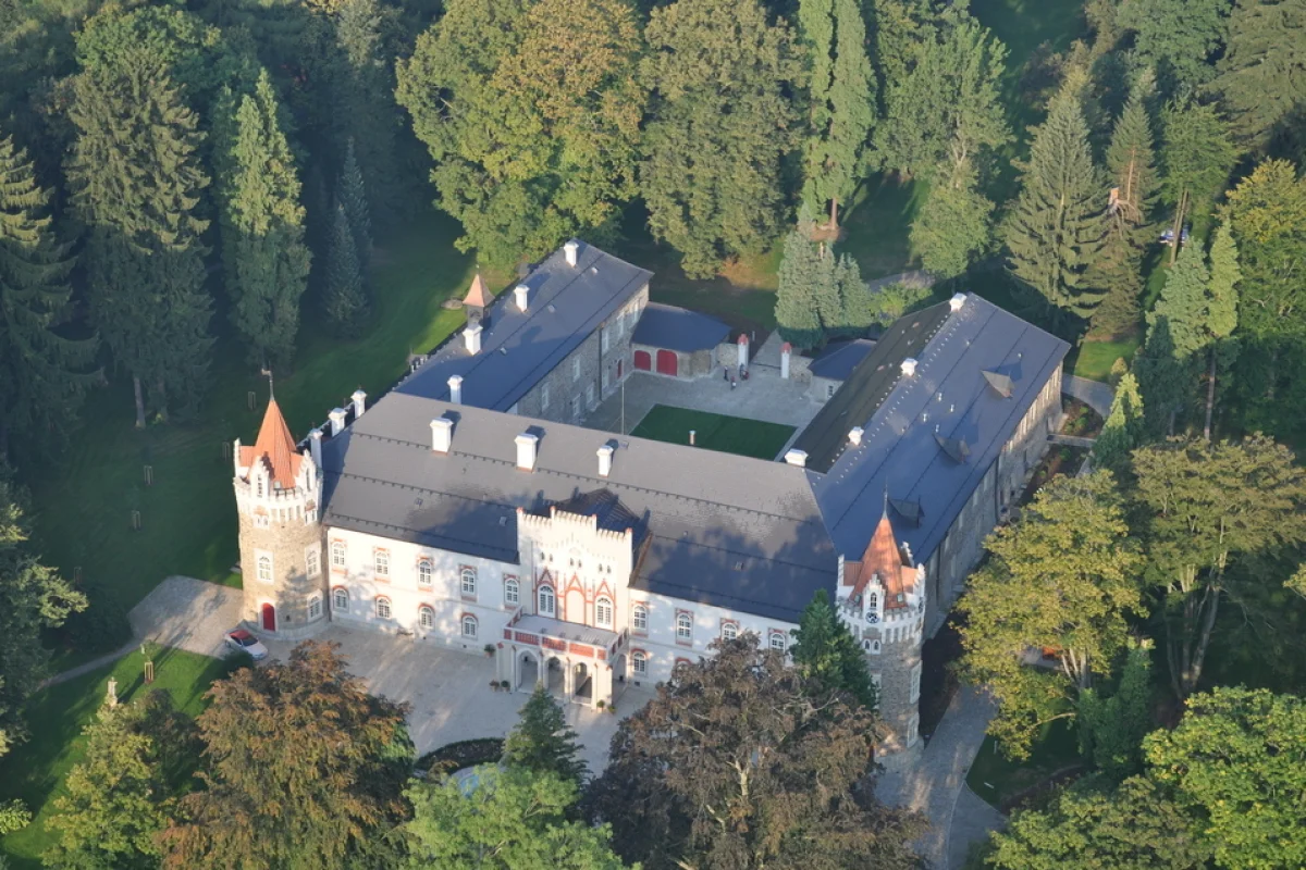 Dokonalý relax v moderním wellness Chateau Herálec pro 2 osoby - foto 03
