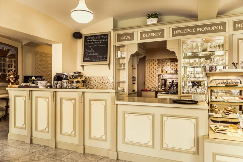 Dokonalý relaxační pobyt se SPA rituály pro dámy v hotelu Monopol pro 2 osoby na 2 noci - foto 02