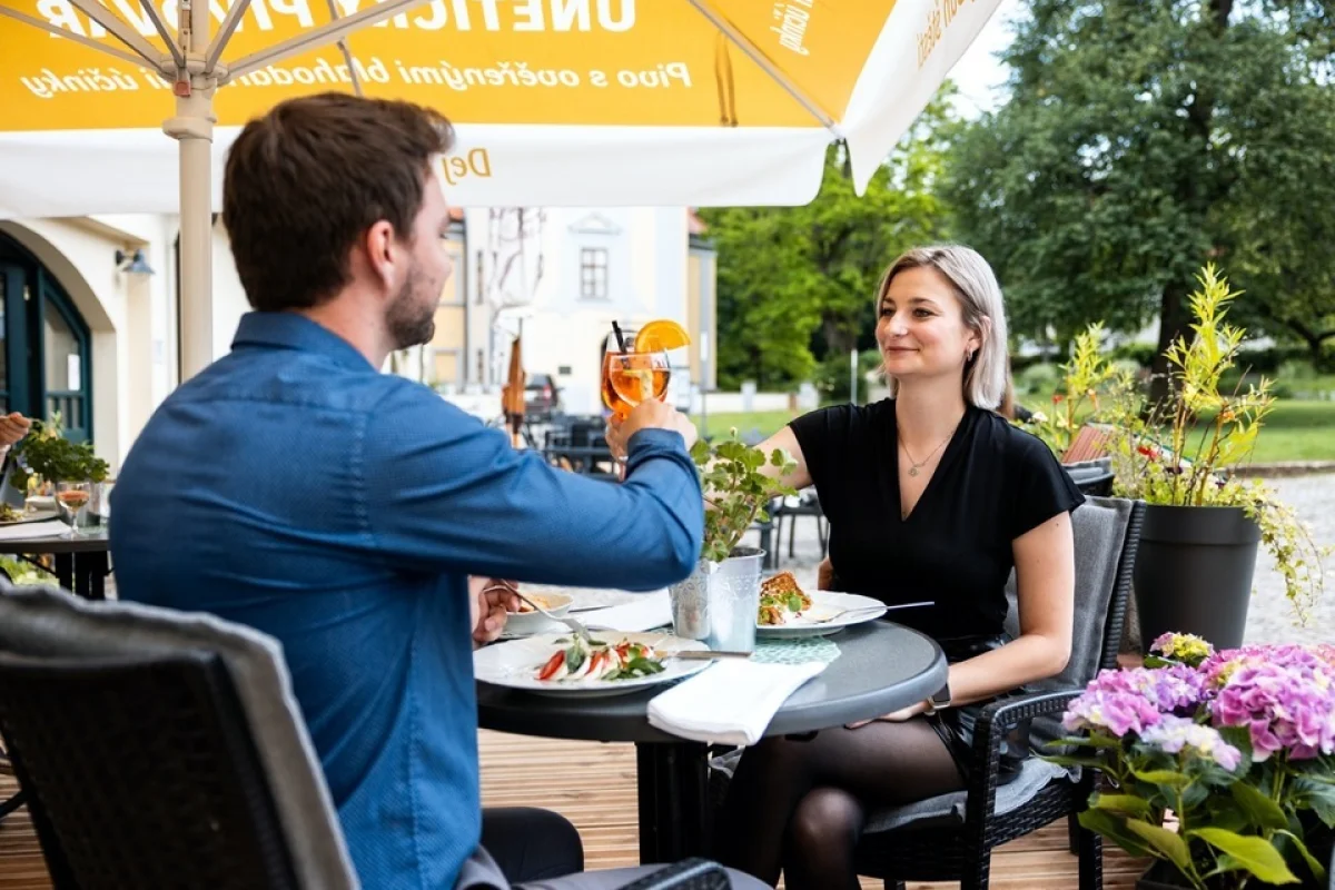 Dokonalý romantický pobyt s polopenzí v Pytloun Chateau Hotel Ctěnice**** pro 2 osoby - foto 05