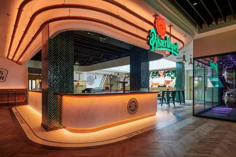 Exkluzivní škola čepování Pilsner Urquell Experience v Praze - foto 03