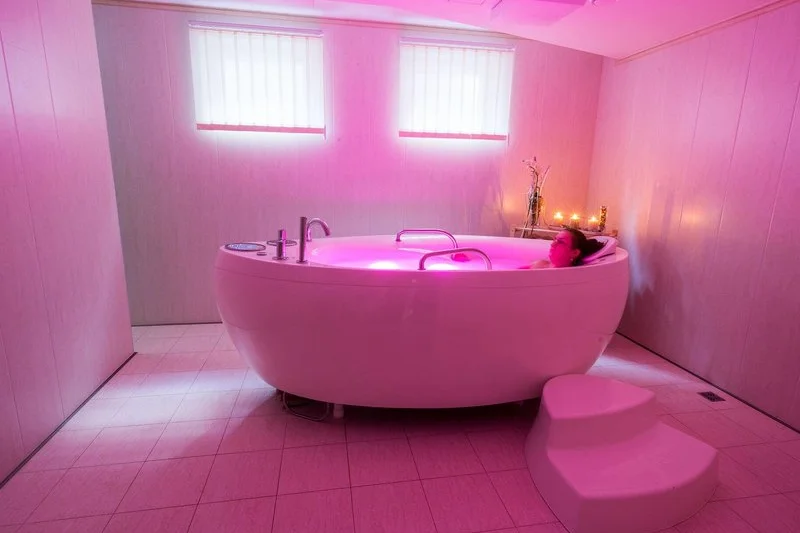 Exkluzivní wellness pro ženy s polopenzí na zámku - foto 04
