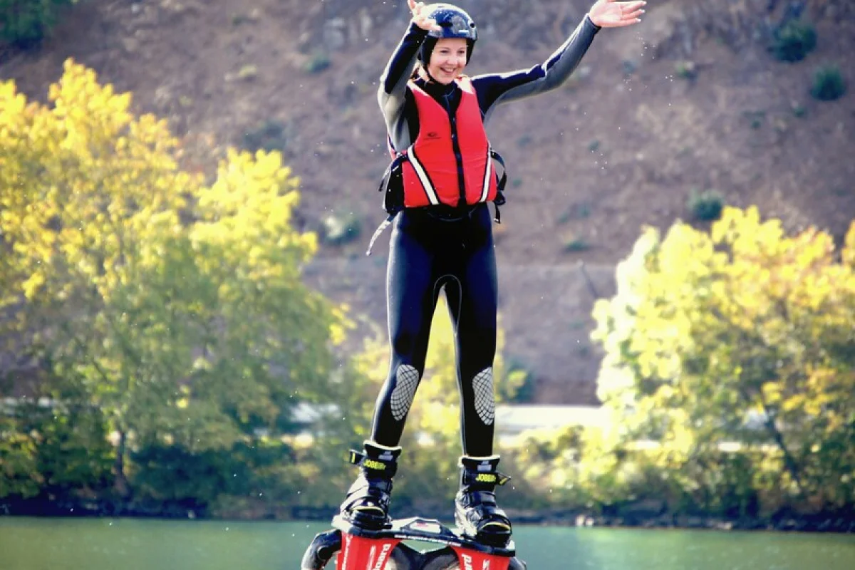 Flyboarding - foto 03