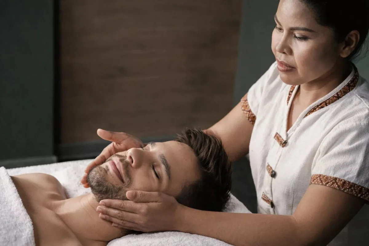 Gentleman Ritual – masáž zad a luxusní péče o pleť pro muže - foto 04