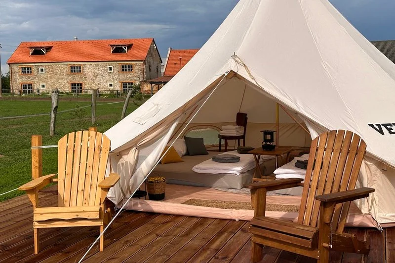 Glamping na farmě - foto 04