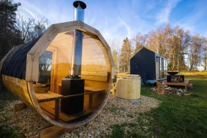 Glamping na pastvině na dvě noci - tinyhouse na Šumavě - foto 02
