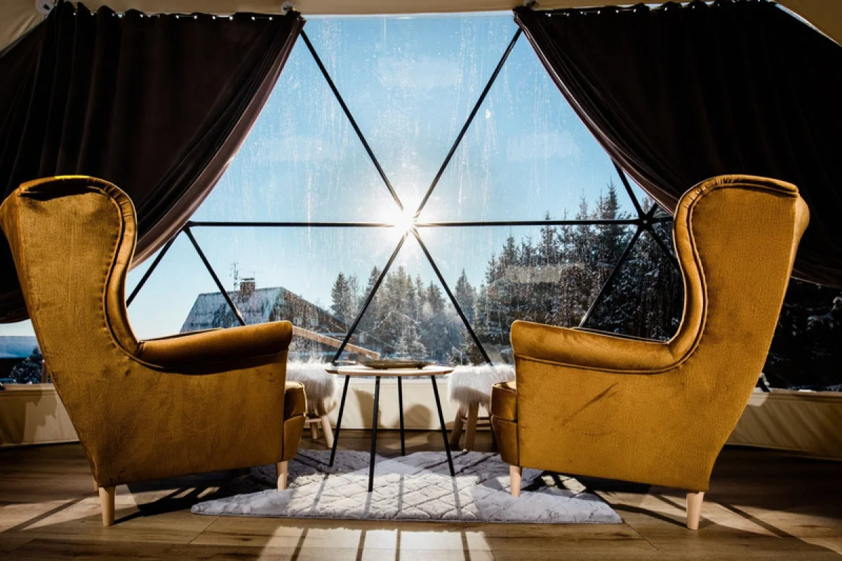 Glamping v Beskydech s wellness a snídaní - foto 06