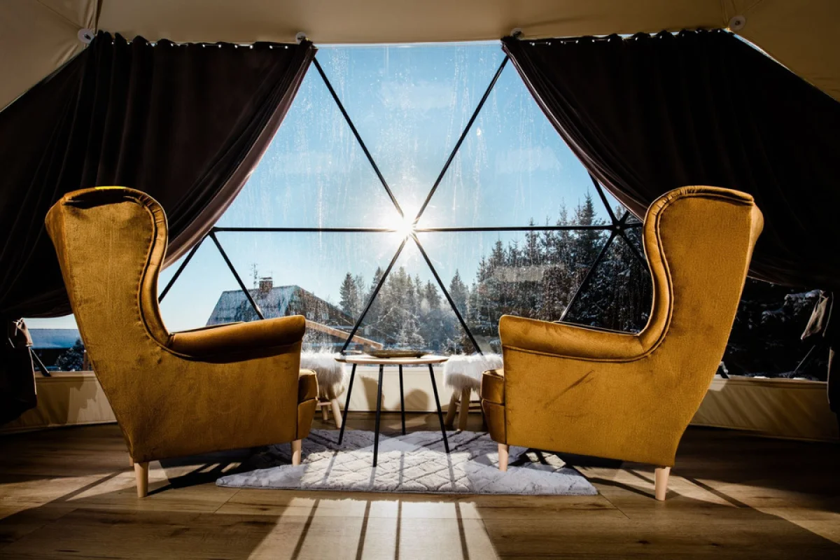 Glamping v Beskydech se snídaní a úžasně odpočinkovým wellness - foto 03