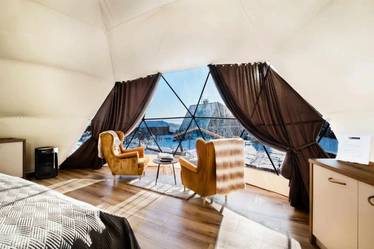 Glamping v Beskydech se snídaní a úžasně odpočinkovým wellness - foto 04