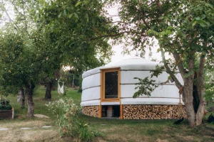 Glamping v boho jurtě u Břeclavi - foto 02