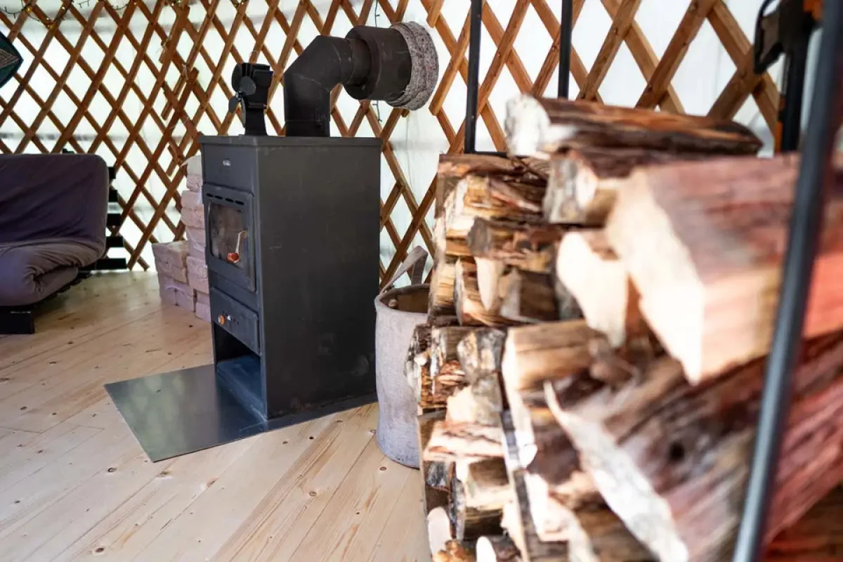 Glamping v jurtě Rozárka pod Ještědem - foto 05