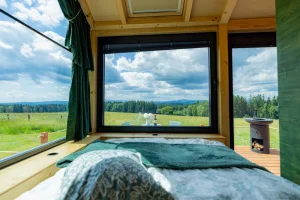 Glamping v maringotce - foto 02
