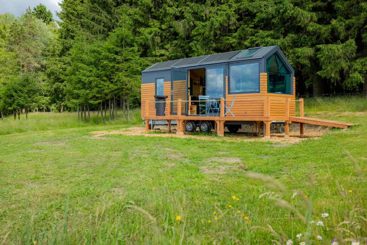 Glamping v maringotce - foto 03