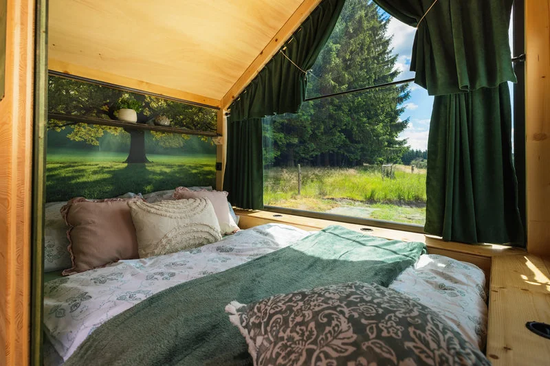 Glamping v maringotce - foto 04