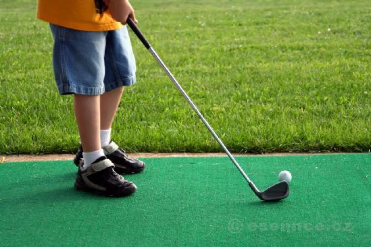 Golf - lekce pro děti - foto 02