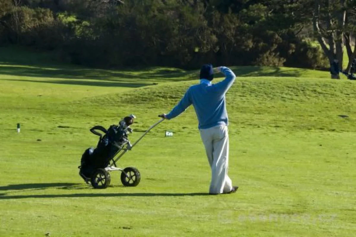 Golf - Vaše první lekce - foto 03