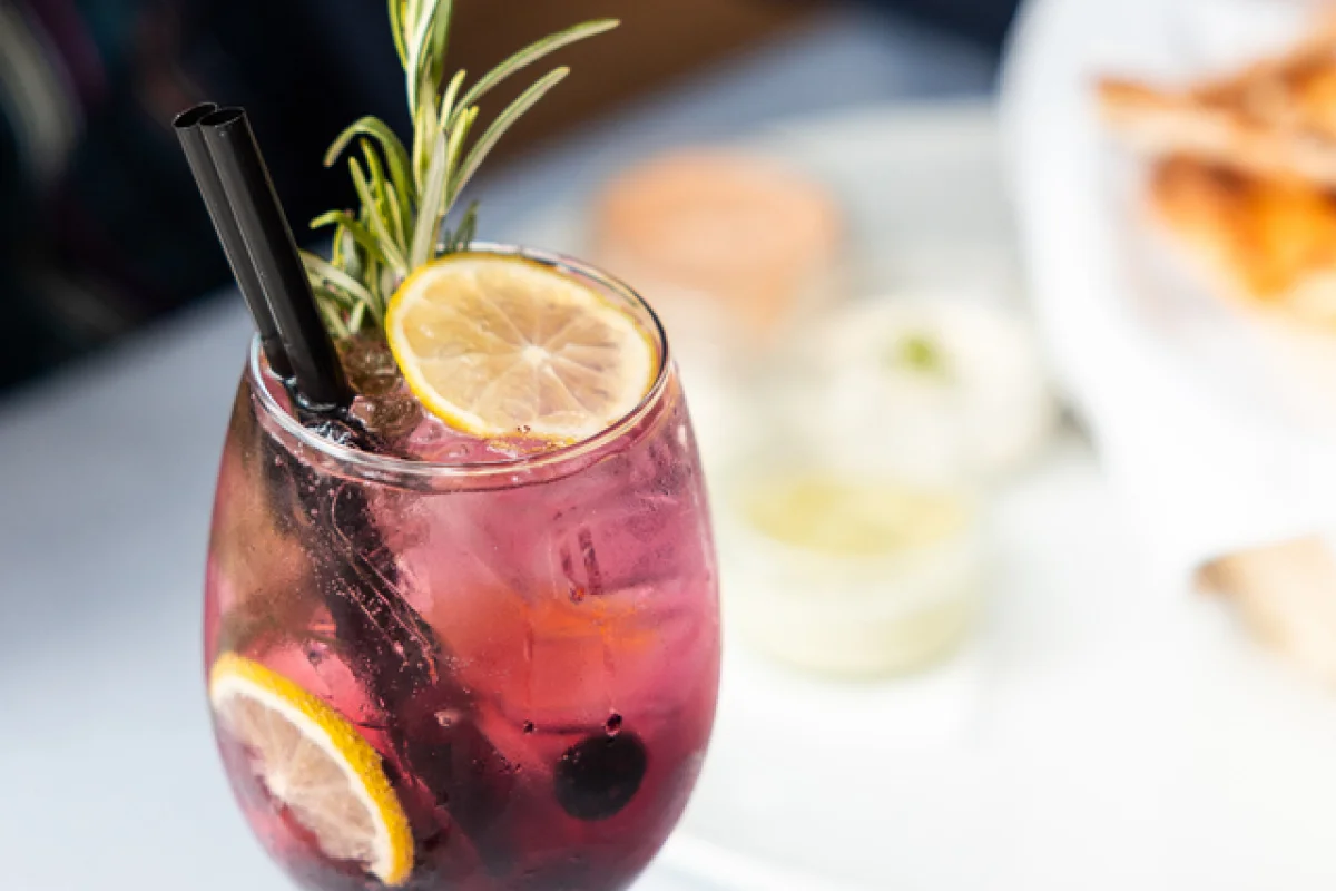 Jedinečné aperitivo v italské restauraci Zlatý Kohout v Liberci pro 2 osoby - foto 05