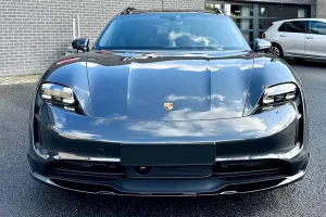 Jízda elektromobilem Porsche Taycan Cross Turismo 4S - foto 01