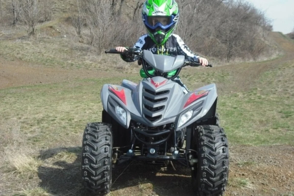 Jízda na čtyřkolce ATV na specializované trati (i pro děti) - foto 04