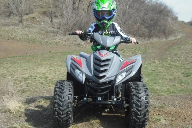 Jízda na čtyřkolce ATV na specializované trati (i pro děti) - foto 04