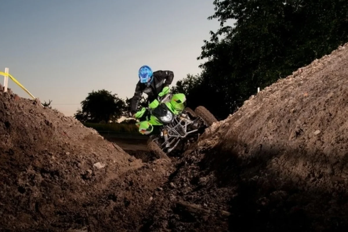 Jízda na čtyřkolce ATV na specializované trati (i pro děti) - foto 05
