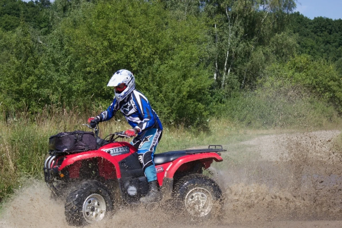 Jízda na čtyřkolce ATV na specializované trati (i pro děti) - foto 07