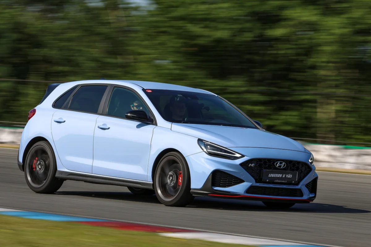 Jízda na okruhu v Hyundai I30 N - foto 06